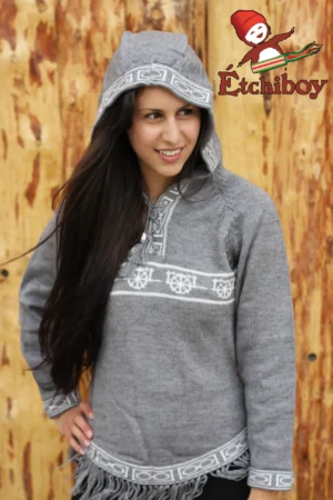 Hooded Grey Sweater With Red River Cart Chandail Gris Avec Capuchon Avec Charrette