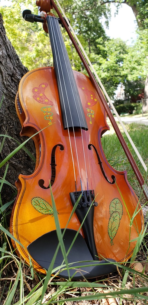 Fiddle With Metis Beadwork Design Violon Avec Dessin de Perlage Metis - Pattern/Modèle - 1 1